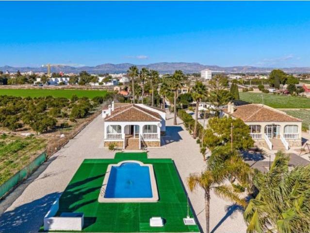 Terreno en Venta en Dolores