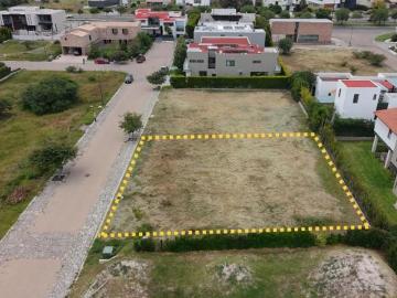 Terreno en venta en El Campanario Queretaro