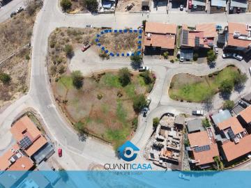 Terreno en venta en el Club de golf Altozano. 3379