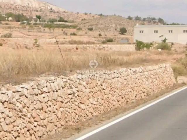 Terreno en Venta en El Fondó de les Neus Hondón de las Nieves