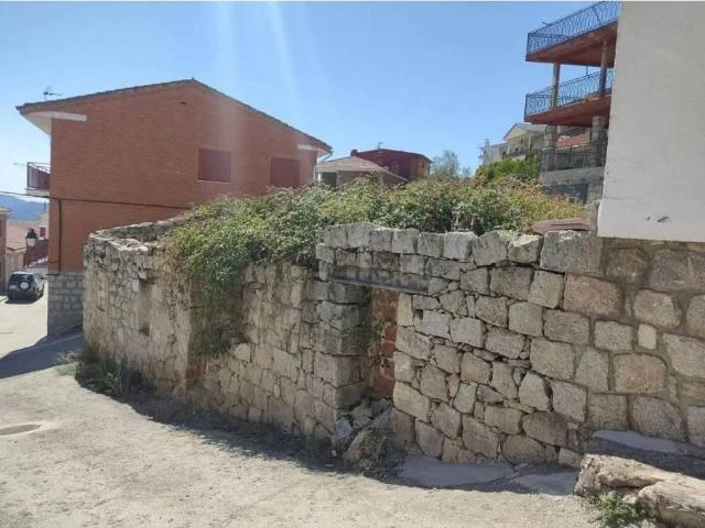 Terreno en Venta en El Hoyo de Pinares