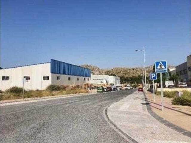Terreno en Venta en Elda
