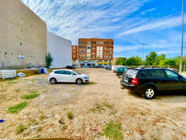 Terreno en venta en Elda, Marina española