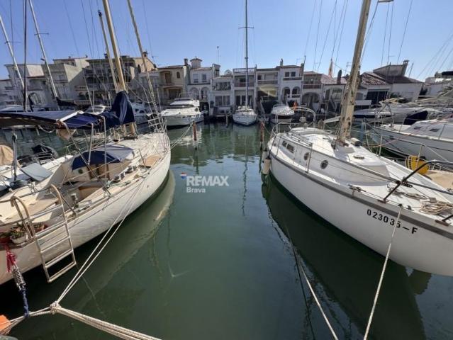 Terreno en venta en Empuriabrava, Puigmal
