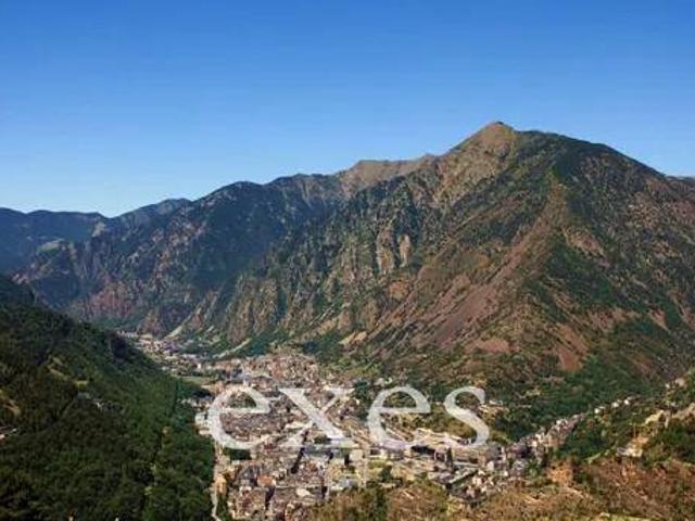 Terreno en Venta en Escaldes Engordany