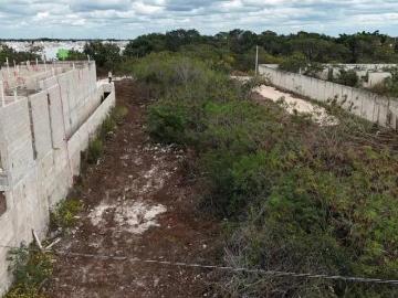 TERRENO EN VENTA EN ESQUINA EN SITPACH MÉRIDA