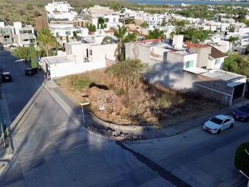 Terreno en Venta en esquina en Portafontana, zona norte