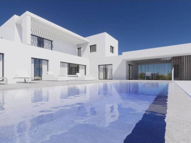 Terreno en Venta en Estepona