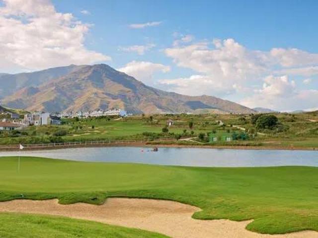 Terreno en Venta en Estepona
