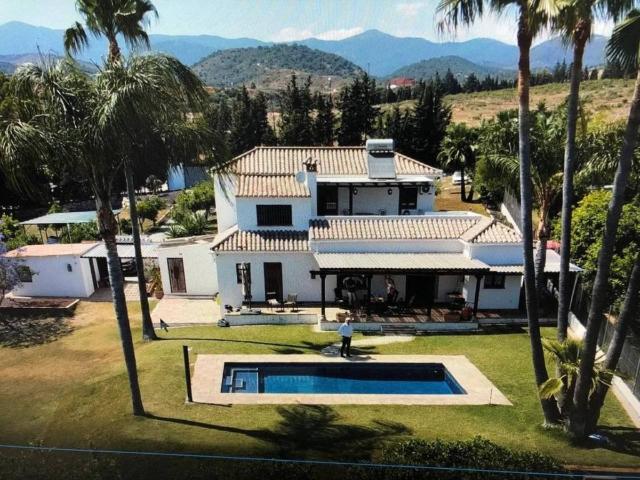 Terreno en Venta en Estepona