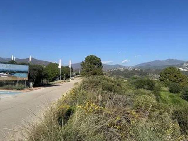 Terreno en Venta en Estepona