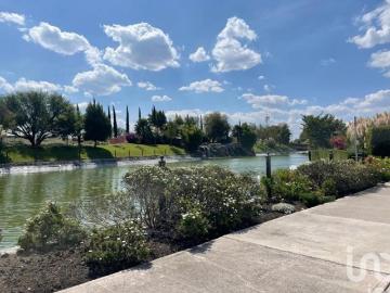 Terreno en venta en Corregidora Querétaro Faro de los cisnes