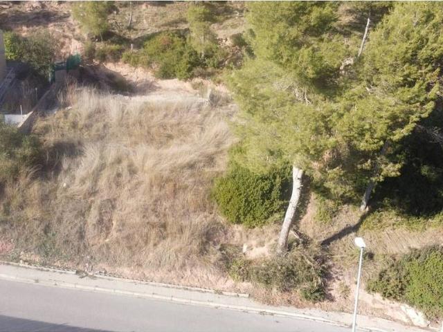 Terreno en venta en Fonollosa, de 775 m² por 33.000