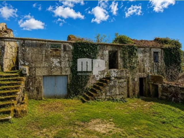 Terreno en Venta en Fornelos de Montes