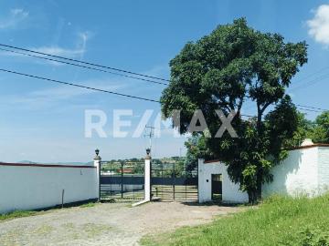 Terreno en Venta en Fraccionamiento Granjas Maravilla