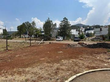 Terreno en Venta en fraccionamiento los olivos en Bosque de la Montaña en Altozano