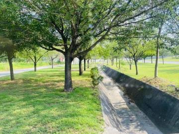 Terreno en Venta en Fraccionamiento Privado en Cadereyta