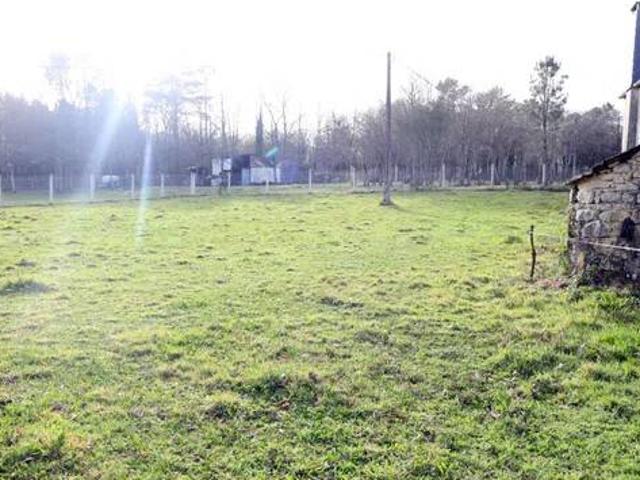 Terreno en Venta en Friol