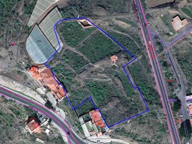Terreno en venta en Guía de Isora