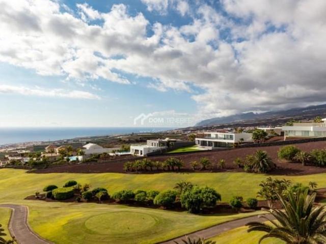 Terreno en venta en Guía de Isora, Abama