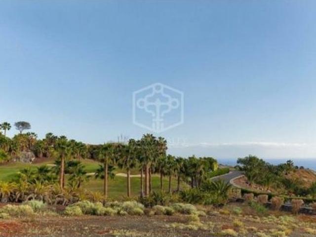 terreno en Venta en Guia De Isora. UEBZ T1609