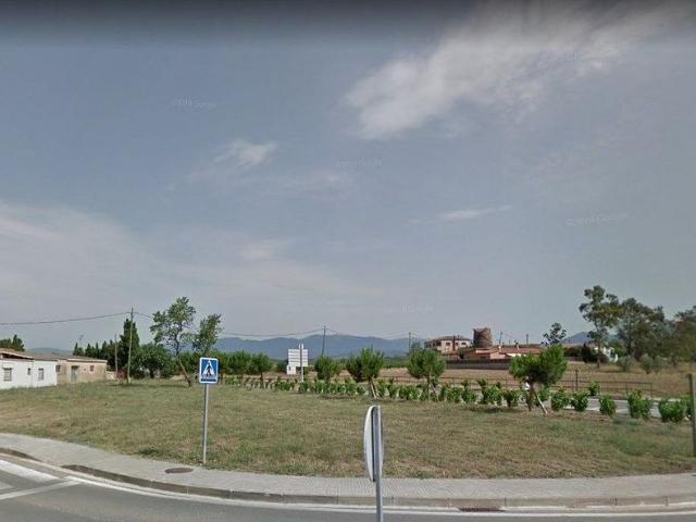 Terreno en venta en Garriguella, de 1.640 m² por 55.000