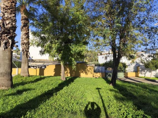 Terreno en venta en Gelves, Andalucia