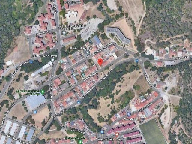 Terreno en venta en Girona, de 170 m² por 39.000