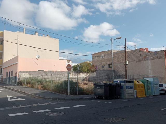 Terreno en venta en Granadilla de Abona, San Isidro