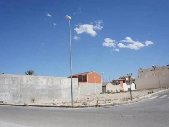 Terreno en Venta en Granja de Rocamora