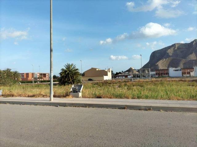 Terreno en Venta en Granja de Rocamora