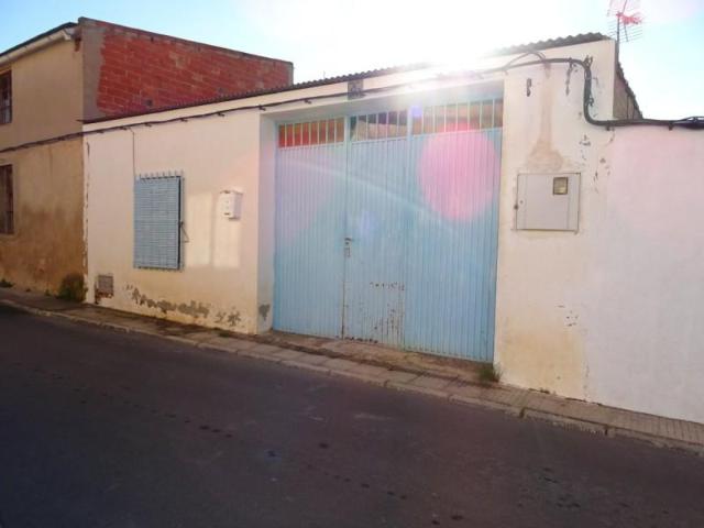 Terreno en venta en Hondon de las Nieves, CENTRO