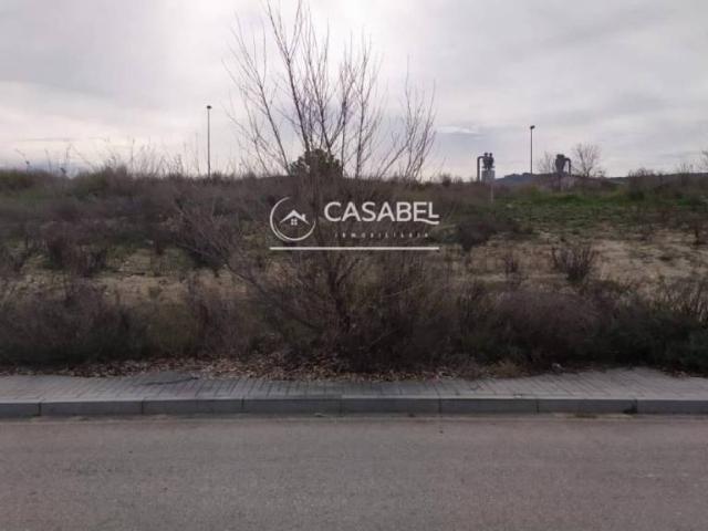 Terreno en Venta en Lucena