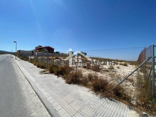 Terreno en Venta en Lucena