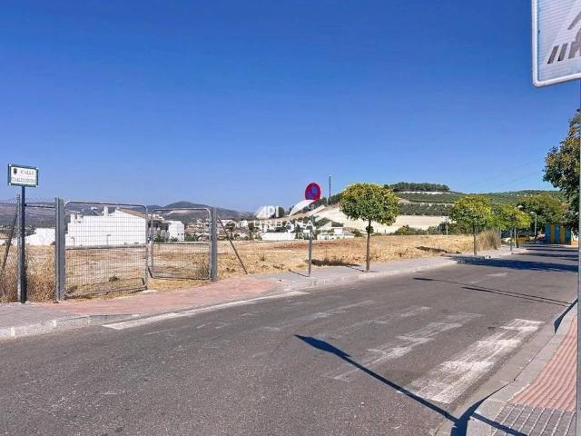 Terreno en Venta en Lucena