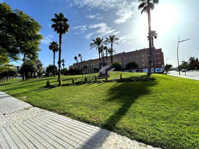 Terreno en venta en Lucena, Avenida de Joan Margarit, 14900
