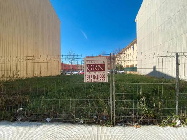 Terreno en Venta en La Bisbal d'Empordà