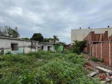 Terreno en venta en la Colonia Adalberto Tejeda en Boca del Río Veracruz
