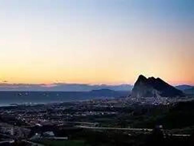 Terreno en Venta en La Línea de la Concepción