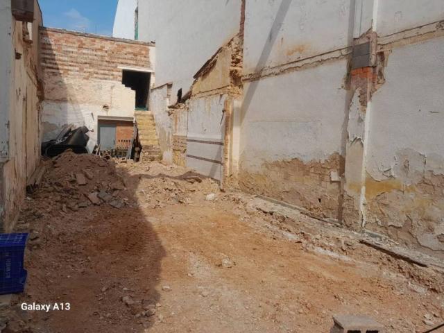 Terreno en Venta en La Pobla de Vallbona