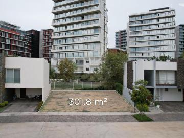 Terreno en venta en La Toscana ? Valle Real