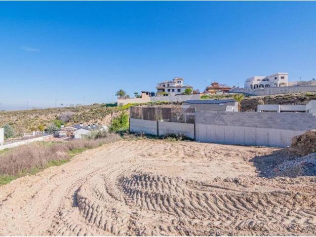 Terreno en Venta en La Zubia