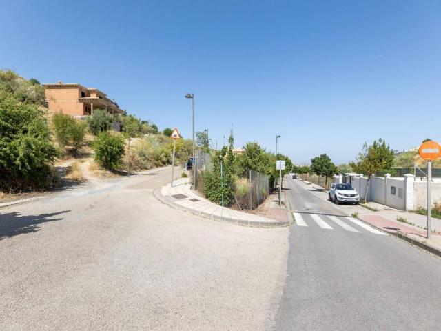 Terreno en Venta en La Zubia