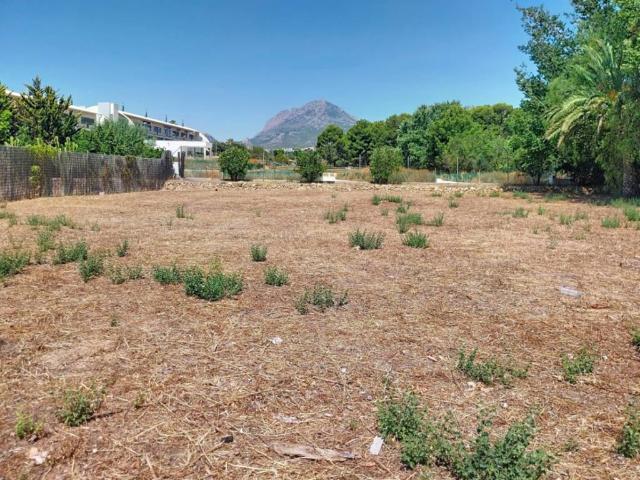 Terreno en Venta en L'Alfàs del Pi