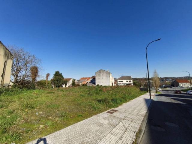 Terreno en Venta en Lalín