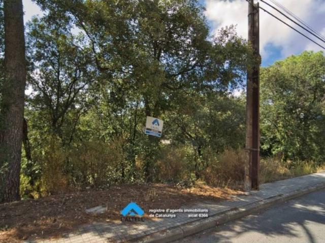 Terreno en Venta en L'Ametlla del Vallès