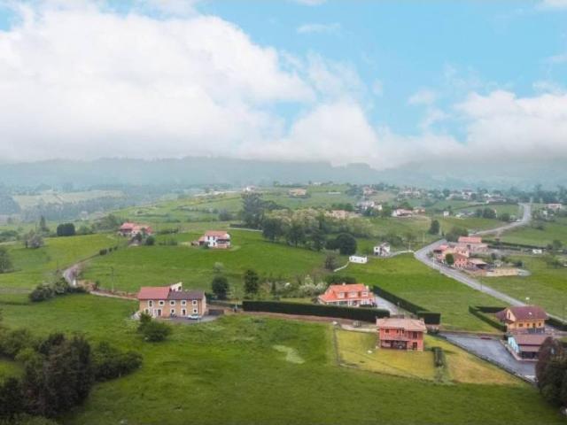 Terreno en Venta en Las Regueras