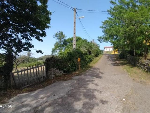 Terreno en venta en Las Regueras, Valsera
