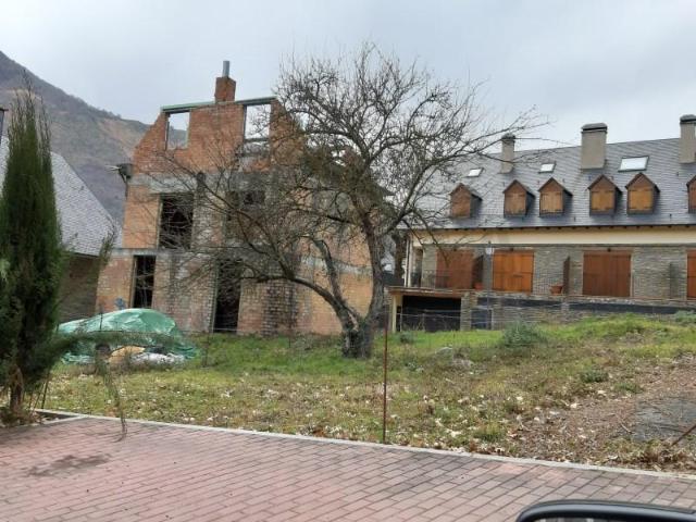 Terreno en venta en Les