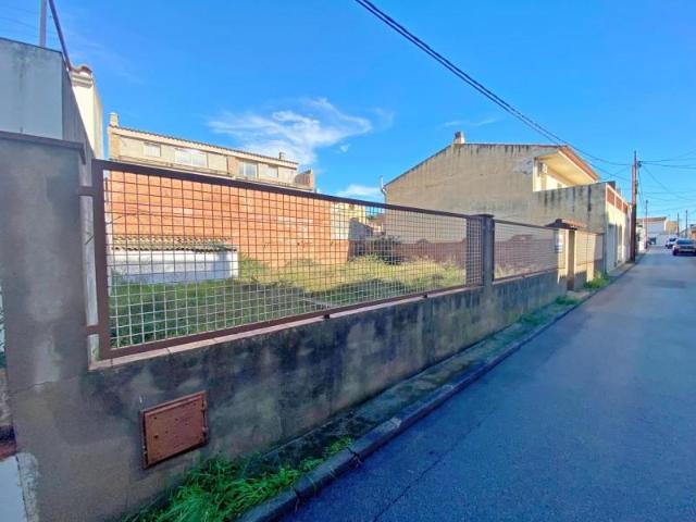 Terreno en venta en L'Escala, Riells